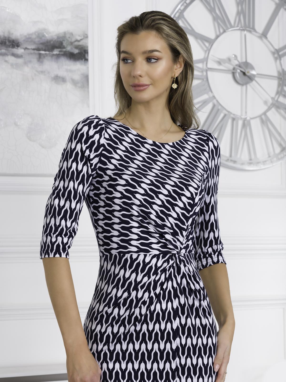 Qyara Jersey Twist Bodycon Midi Dress, Navy Geo