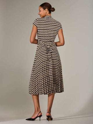 Jersey Capped Sleeve Pleated Midi Dress, Beige Geo