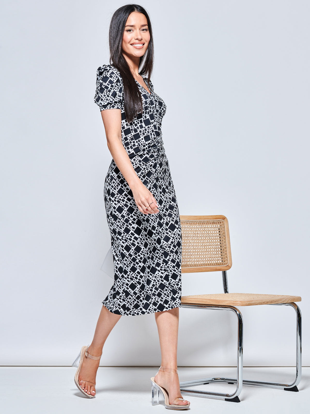 V Neck Bodycon Midi Dress, Black Geo