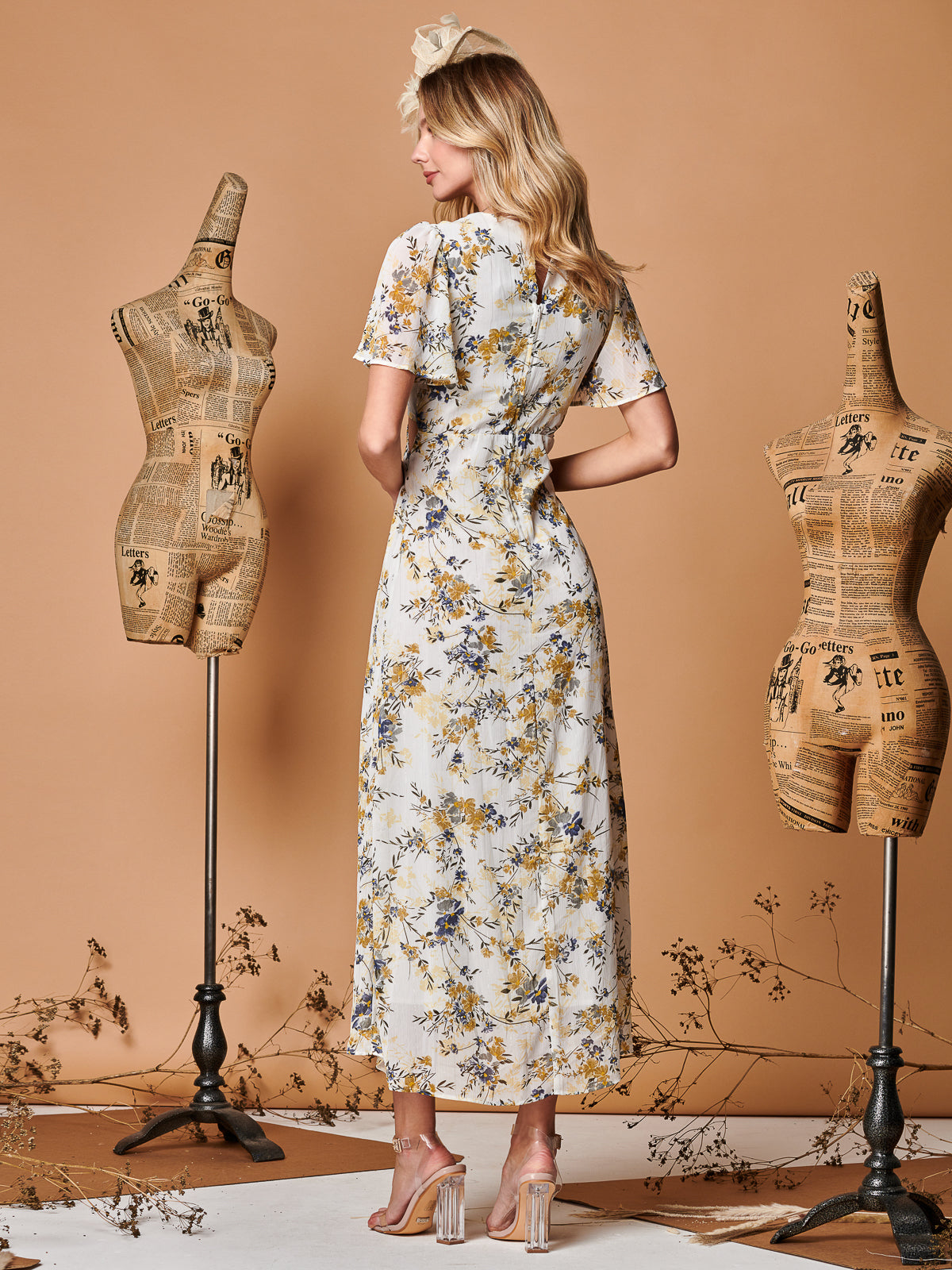 Plunge Neckline Keyhole Chiffon Maxi Dress, Cream Floral