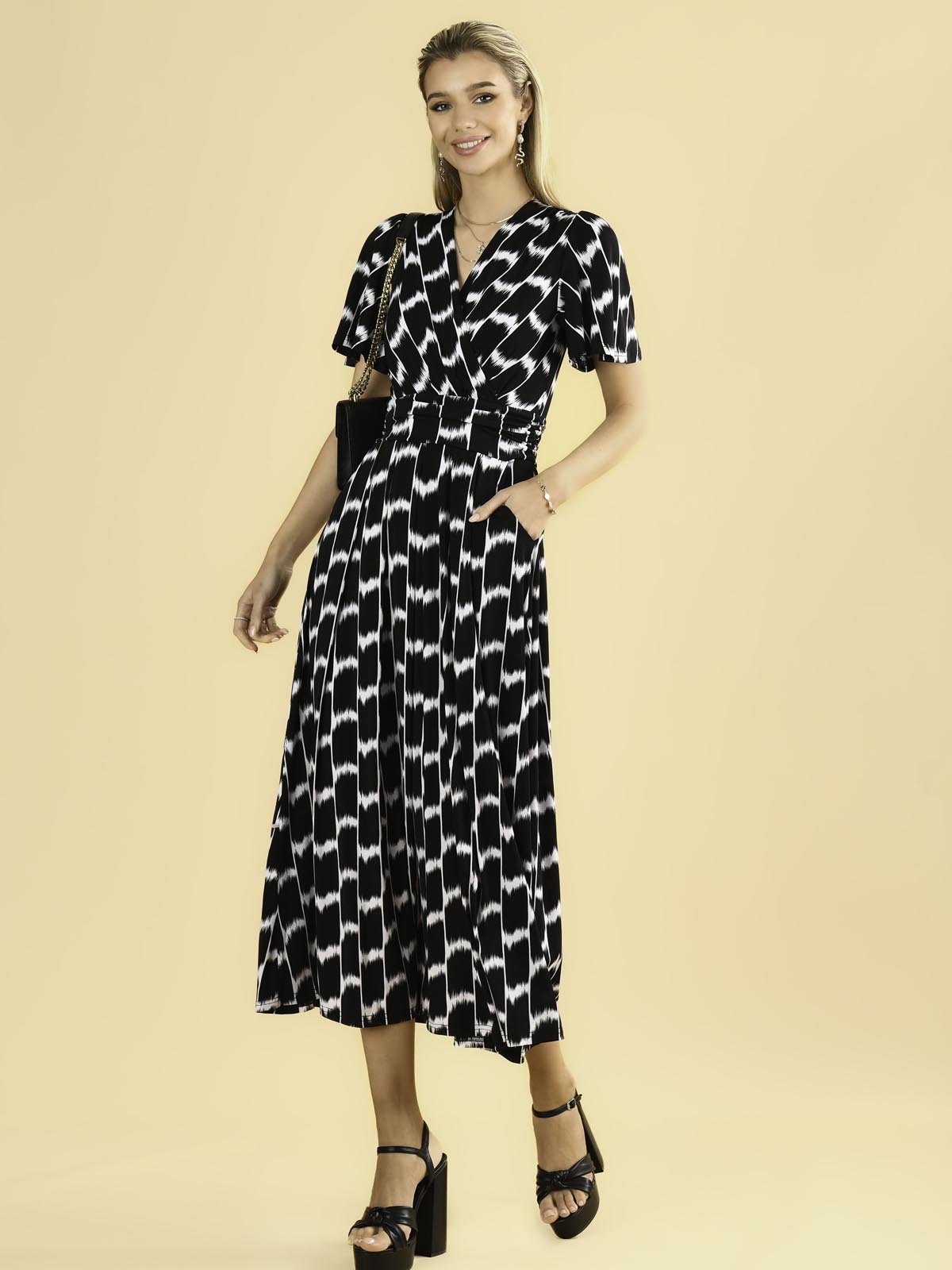 Halley Angel Sleeve Jersey Maxi Dress, Black Geo