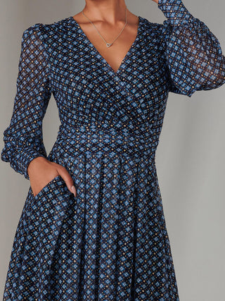 Long Sleeve Lace Print Midi Dress, Navy Geo